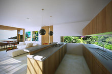 Загрузить изображение в средство просмотра галереи, Гражданство Гренады за долю отеля La Pointe - AAAA ADVISER LLC